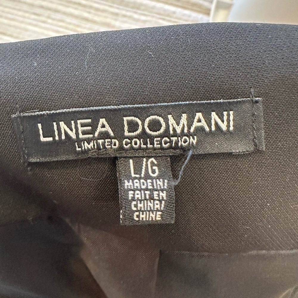 Linea Domani Black Blazer with Waterfall Front and Zipper Details, Size L - Picture 3 of 11